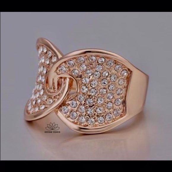 Rose Gold Czech Rhinestone Ring - Picture 4 of 6